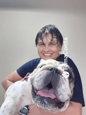 Petsitter Afetuosa e Responsável – Seu Pet em Boas Patas!