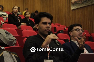 Explicações de História A: preparação para o exame com quem teve 19V.