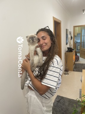 Cat sitter - Fabipetcare