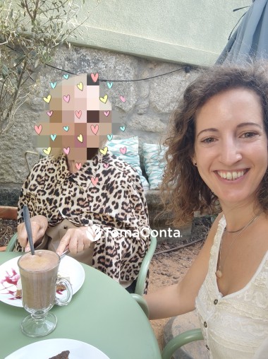 Alegria à vida dos Idosos. Alzheimer. ENFERMEIRA