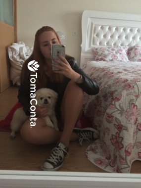 Procuro oportunidades de trabalho de pet-sitting para tomar conta dos nossos companheiros peludos