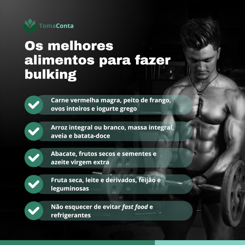 Infográfico sobre os melhores alimentos para fazer bulking com um jovem em tronco nu a levantar pesos no ginásio, e uma lista de itens que inclui: carne vermelha magra, peito de frango, ovos inteiros e iogurte grego; arroz integral ou branco, massa integr